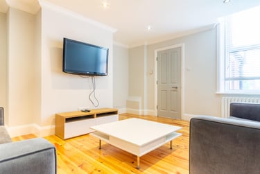 6 bed house, Fairfield Road, Jesmond, Newcastle, NE23BY - Image 1